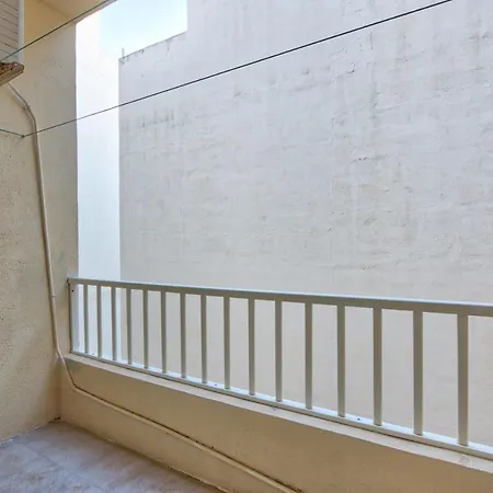 Spacious Seafront 3br, Near Beach, Ac Wifi By 360 Estates * سليمة