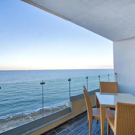 شقة Spacious Seafront 3br, Near Beach, Ac Wifi By 360 Estates سليمة
